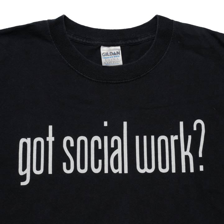 【Vintage】「got social work?」Tシャツ